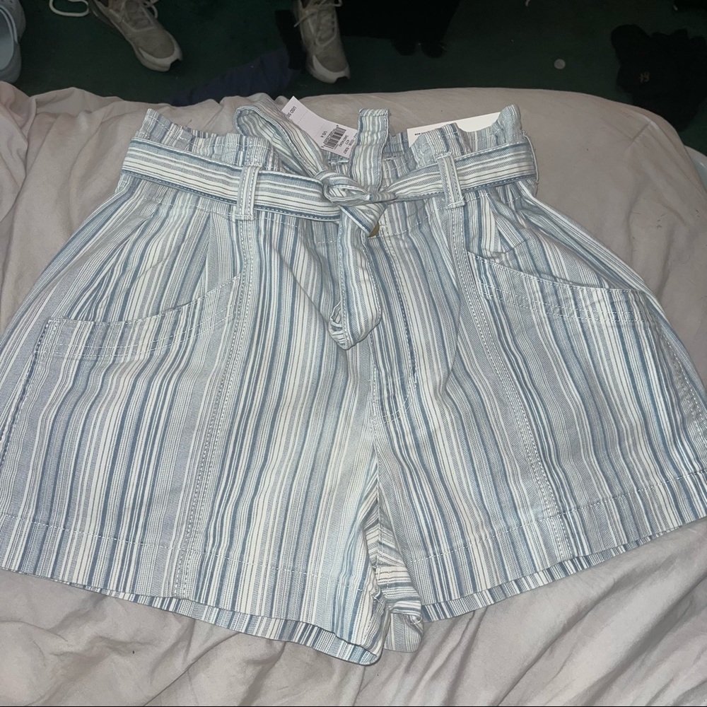 NWT American Eagle Striped Mom Shorts